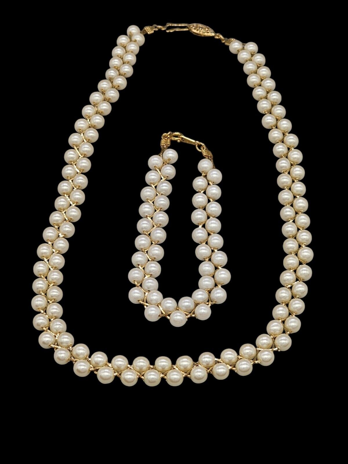 Avon Simulated Pearl Braided Necklace And Bracelet Set