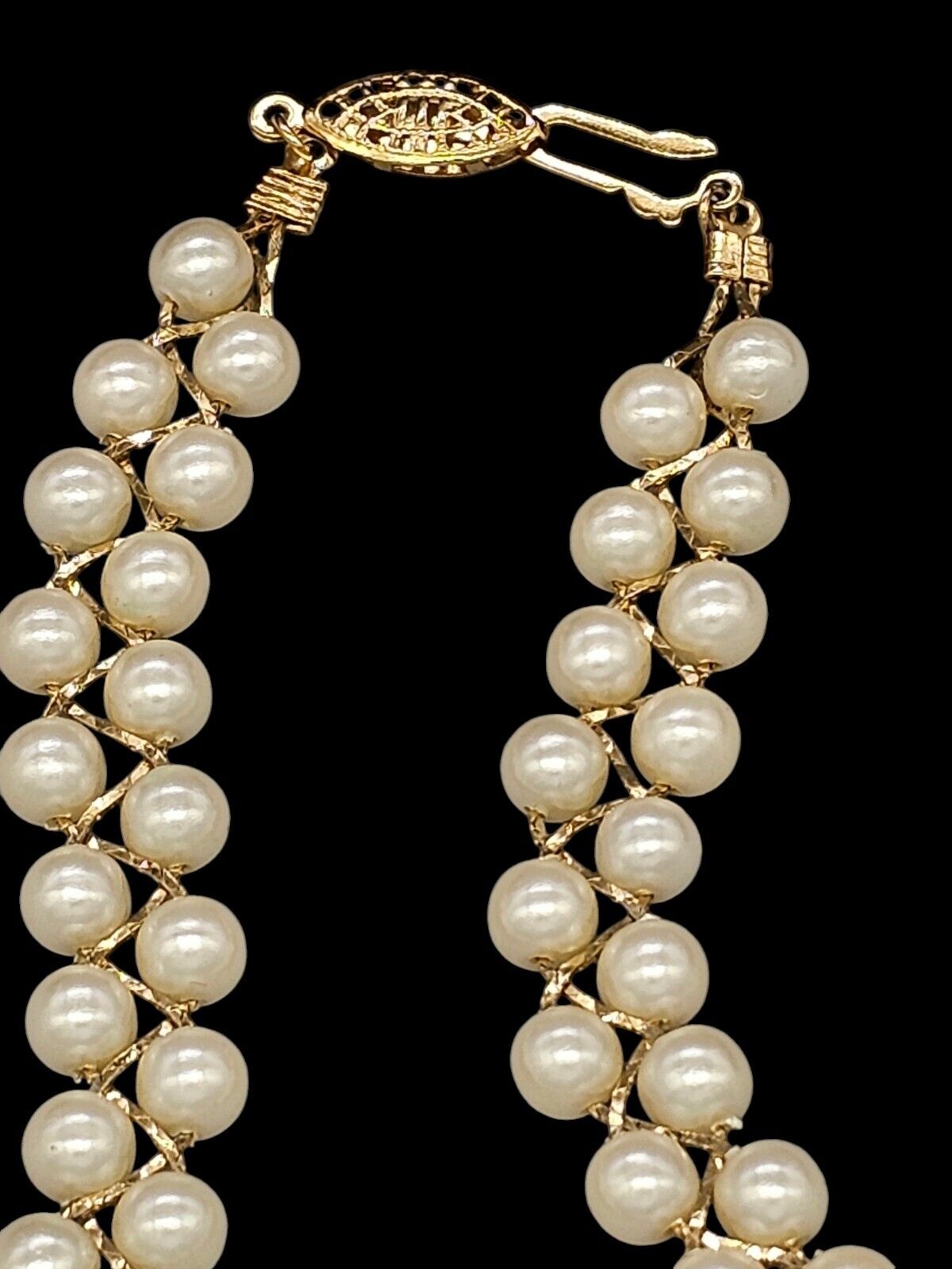 Avon Simulated Pearl Braided Necklace And Bracelet Set